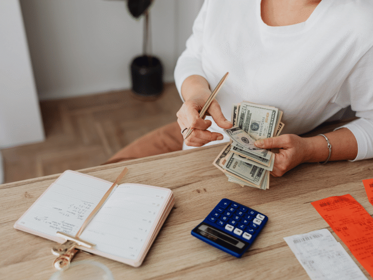 10 BUDGETING RULES YOU NEED TO ADOPT IN 2026