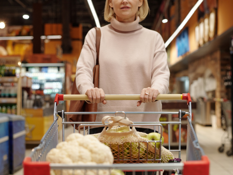 5 Simple Tips to Earn $500 on Every Grocery Shopping Trip